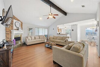 6408 Woodstream Trail in Fort Worth, TX - Building Photo - Building Photo