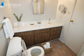 9230 N 6th St, Unit 5 in Phoenix, AZ - Building Photo - Building Photo