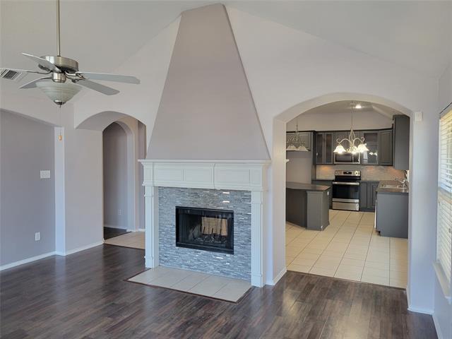 8008 Branch Hollow Trail in Fort Worth, TX - Building Photo - Building Photo