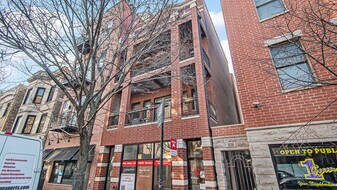 3228 N Sheffield Ave in Chicago, IL - Building Photo