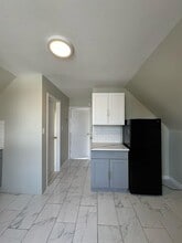 360 Grove St in Newark, NJ - Building Photo - Building Photo