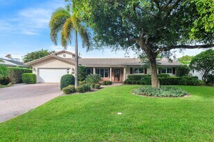 2349 NE 8th St in Fort Lauderdale, FL - Building Photo