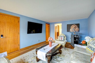 5212 Avery Pl in Oak Lawn, IL - Foto de edificio - Building Photo