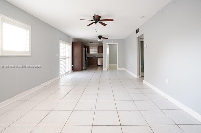 1410 S Federal Hwy in Lake Worth Beach, FL - Building Photo - Building Photo
