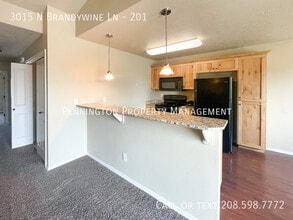 3015 N Brandywine Ln in Meridian, ID - Building Photo - Building Photo