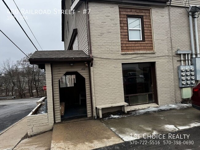 property at 400 Railroad St