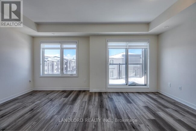 1695 Dersan St in Pickering, ON - Building Photo - Building Photo