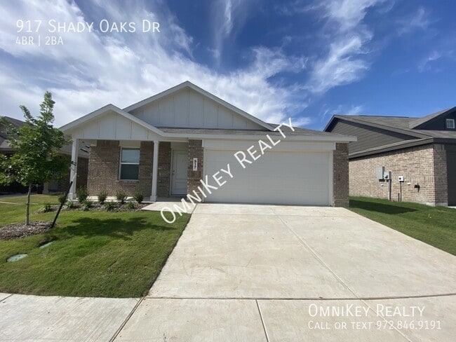 property at 917 Shady Oaks Dr
