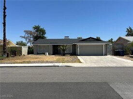 5396 Chestnut St in Las Vegas, NV - Building Photo