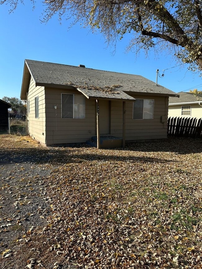 4428 Altamont Dr in Klamath Falls, OR - Building Photo - Building Photo