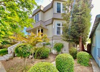 Brown Street, 1415 in Napa, CA - Building Photo - Interior Photo