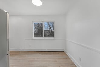 4518 Washington Square Dr in Youngstown, OH - Building Photo - Building Photo