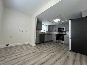 310 E Tomlin St in Plant City, FL - Building Photo - Building Photo