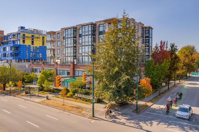 The Hemingway Tower 1 in Vancouver, BC - Building Photo - Building Photo