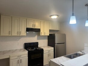 1378 Branham Ln, Unit 1 in San Jose, CA - Building Photo - Building Photo