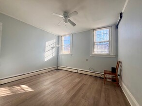 1736 Commonwealth Ave, Unit A in Boston, MA - Building Photo - Building Photo