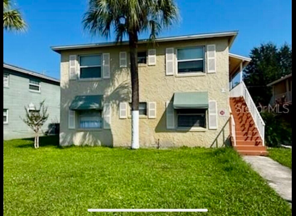 715 Michigan Ct in St. Cloud, FL - Building Photo