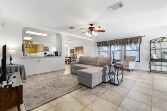 9306 Maverick Pass in San Antonio, TX - Building Photo - Building Photo