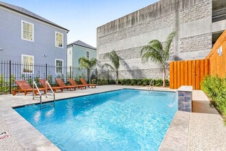 1637 Erato St in New Orleans, LA - Building Photo - Building Photo