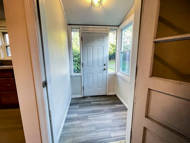 property at 8 Poplar Ave