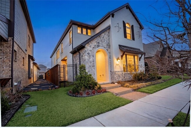 property at 1621 Rose Willow Wy