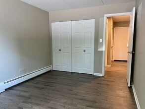 170 E Lake St in Elmhurst, IL - Building Photo - Building Photo