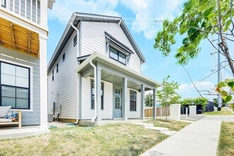 4714 Tennessee Ave in Nashville, TN - Building Photo - Building Photo