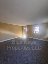 1024 Broad St in Collingdale, PA - Building Photo - Building Photo