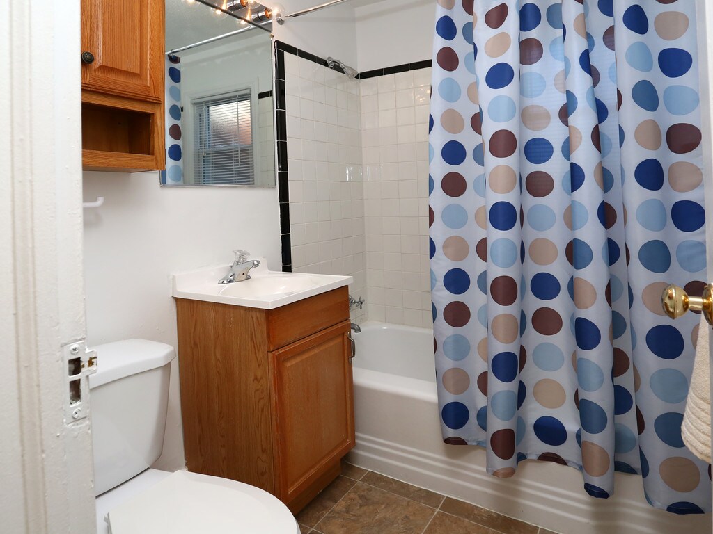 The Woods of Fairlawn Apartments in Akron, OH