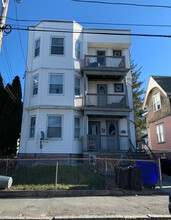 123 Warren Ave in East Providence, RI - Building Photo - Building Photo