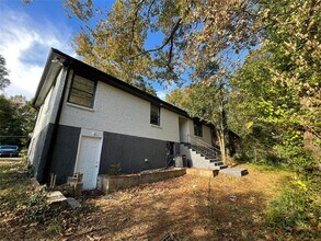 2680 Rollingwood Ln SE in Atlanta, GA - Building Photo - Building Photo