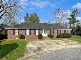 1022 Cherry Hills Ct in Athens, GA - Building Photo