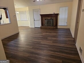 7016 Hollow Oak Ct in Rex, GA - Building Photo - Building Photo