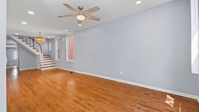 1702 W Superior St, Unit 2nd