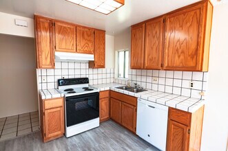 7554 De Foe Dr in Cupertino, CA - Building Photo - Building Photo