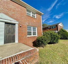 1912 King George Dr in Fayetteville, NC - Building Photo - Building Photo