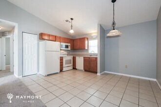 11724 Lynn Brook Cir in Seffner, FL - Building Photo - Building Photo