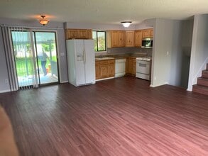 14906 E Wellesley Ave in Spokane Valley, WA - Building Photo - Building Photo