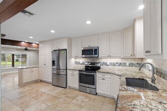6413 Remlap St in Houston, TX - Building Photo - Building Photo