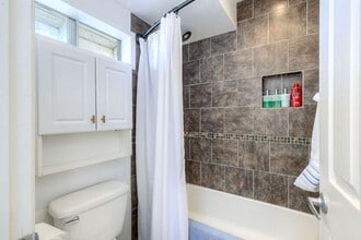 3814 Shasta St in San Diego, CA - Building Photo - Building Photo