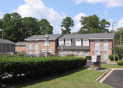 Savan Pointe Townhomes East & West in Savannah, GA - Building Photo - Building Photo