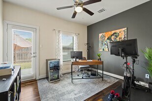 4027 Tulane St in Houston, TX - Building Photo