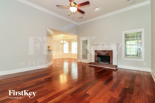 1335 Enclave Way in Auburn, GA - Foto de edificio - Building Photo