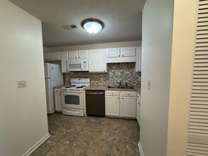 7700 Porcher Dr in Myrtle Beach, SC - Building Photo - Building Photo
