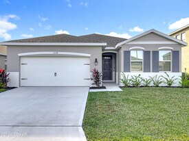 3354 Arch Ave in Ormond Beach, FL - Building Photo