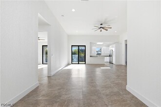 1119 NW 28th Pl in Cape Coral, FL - Building Photo - Building Photo