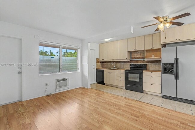 60 NW 79th St