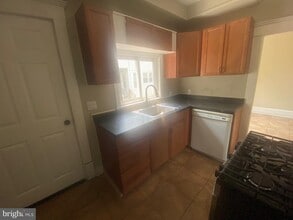 40 Pierce St in Kingston, PA - Building Photo - Building Photo