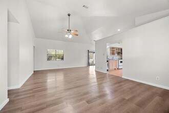 208 S Cougar Ave in Cedar Park, TX - Building Photo - Building Photo