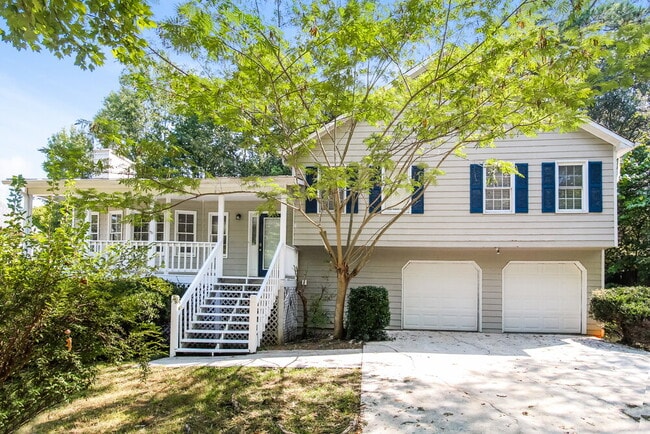 property at 895 Old Spring Way NE